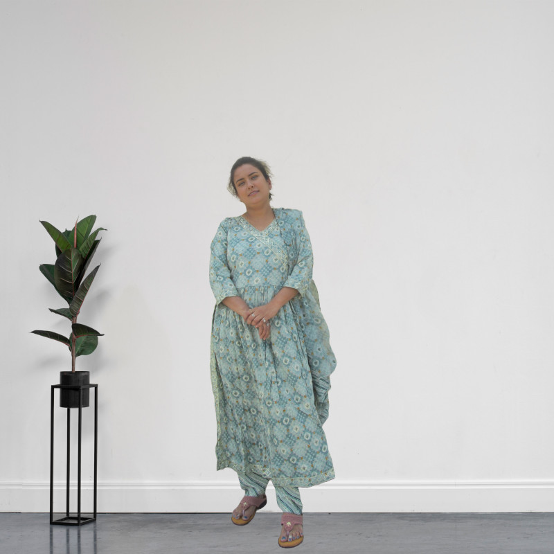 Nayara Pattern Suit1-M,L,XL,XXL